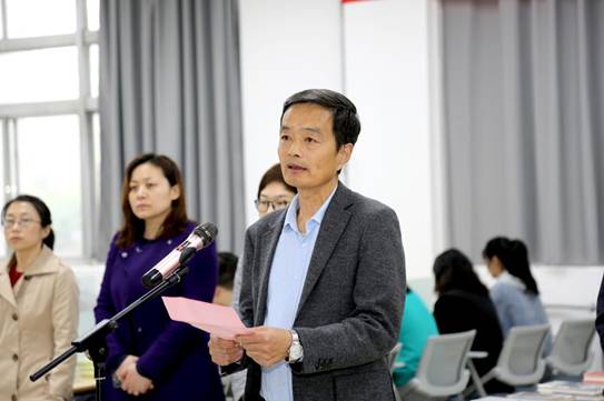 2yeyg28rj1.jpg